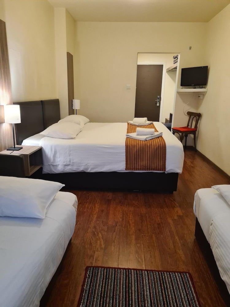 Jubilee Hotel Family Room 4