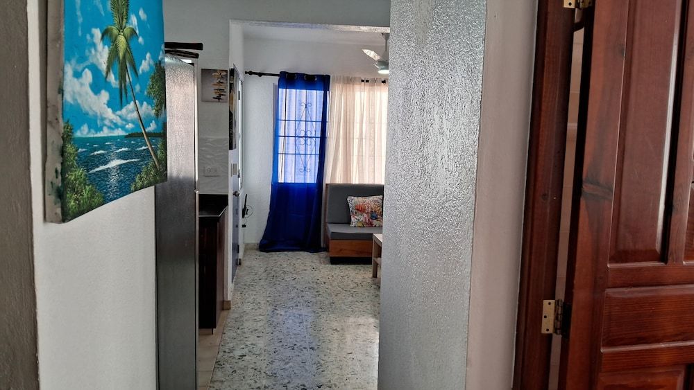 CortLang Vacation Rentals Costambar Apartment, 2 Bedrooms, Patio 2