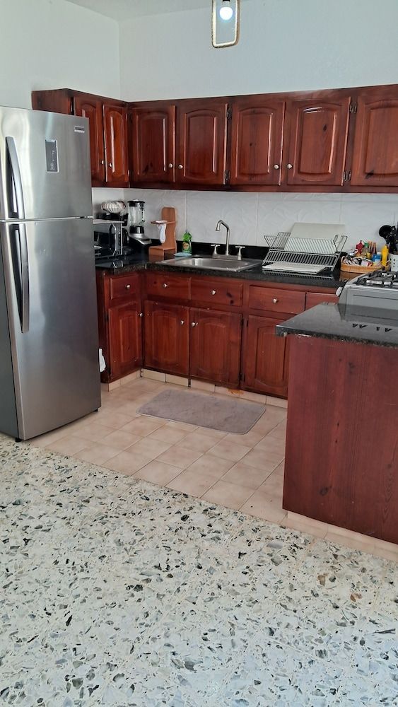 CortLang Vacation Rentals Costambar Apartment, 2 Bedrooms, Patio 5