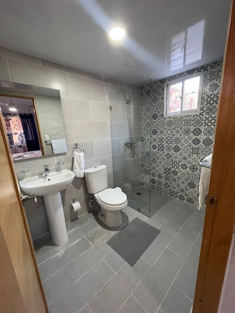 Ocean View Apartment in Santo Domingo Este Apartment, 3 Bedrooms, Smoking, Balcony 23