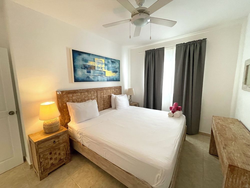 Apartment, 2 Bedrooms, Pool View