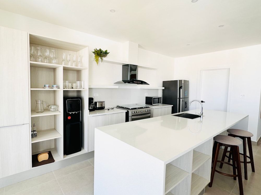 Playa Palmera Ocean View Apartments Deluxe Penthouse, Balcony, Ocean View 12