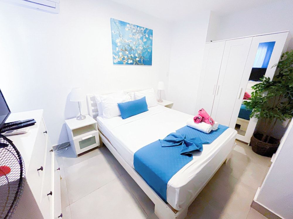 Deluxe Studio, 1 Queen Bed with Sofa bed, Kitchen, Beachside