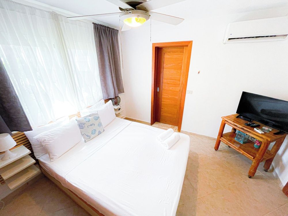 Superior Villa, 2 Bedrooms, Terrace, Partial Ocean View