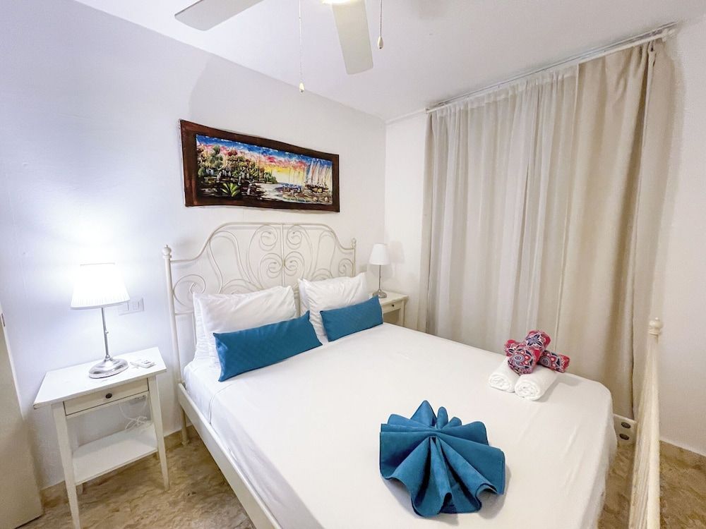 Senior Villa, 2 Bedrooms, Garden View
