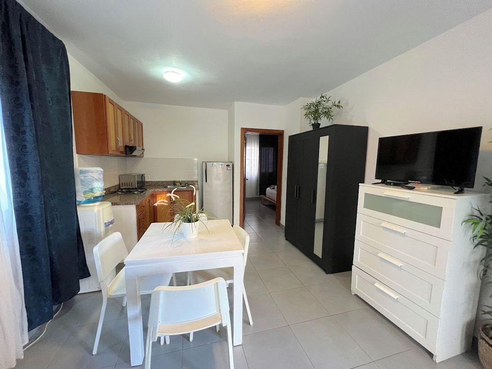 Suite, Balcony, Garden View