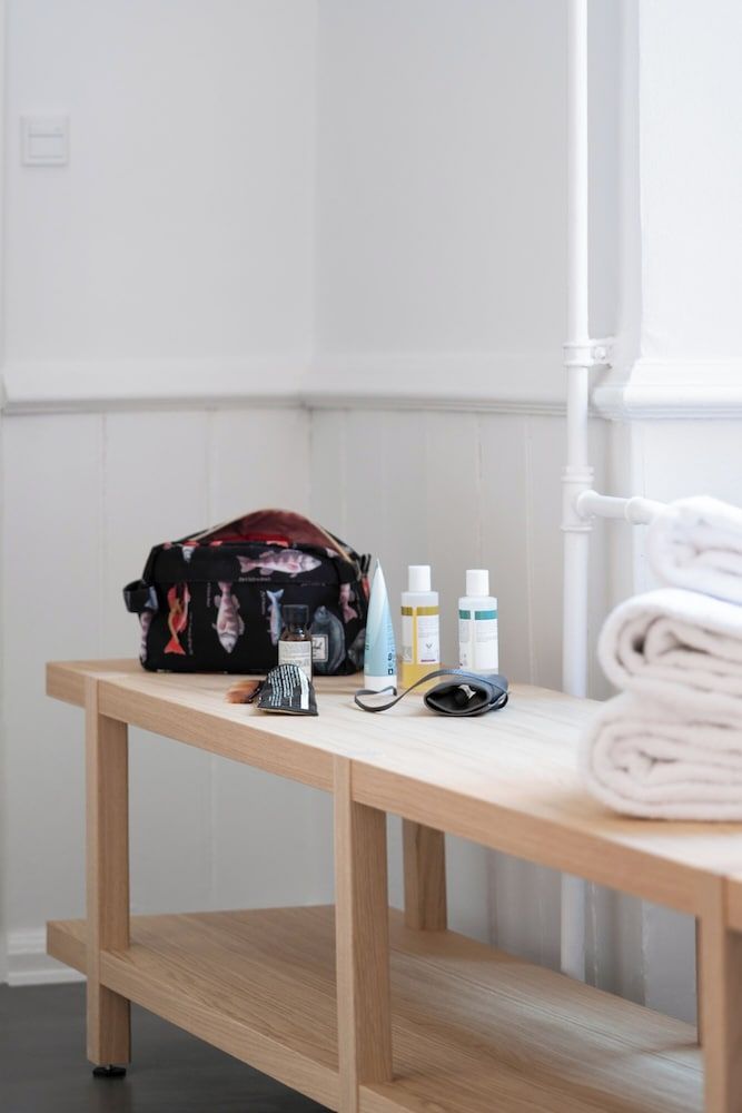 Former Dukes Residence - 4 bedrooms - 2 bathrooms Superior Apartment, City View 26