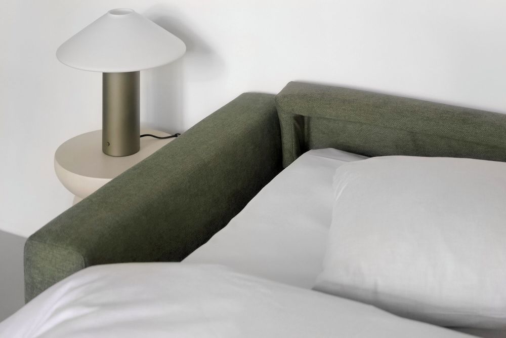 No.186 apartments by Daniel&Jacob's Design Apartment, Courtyard View 17