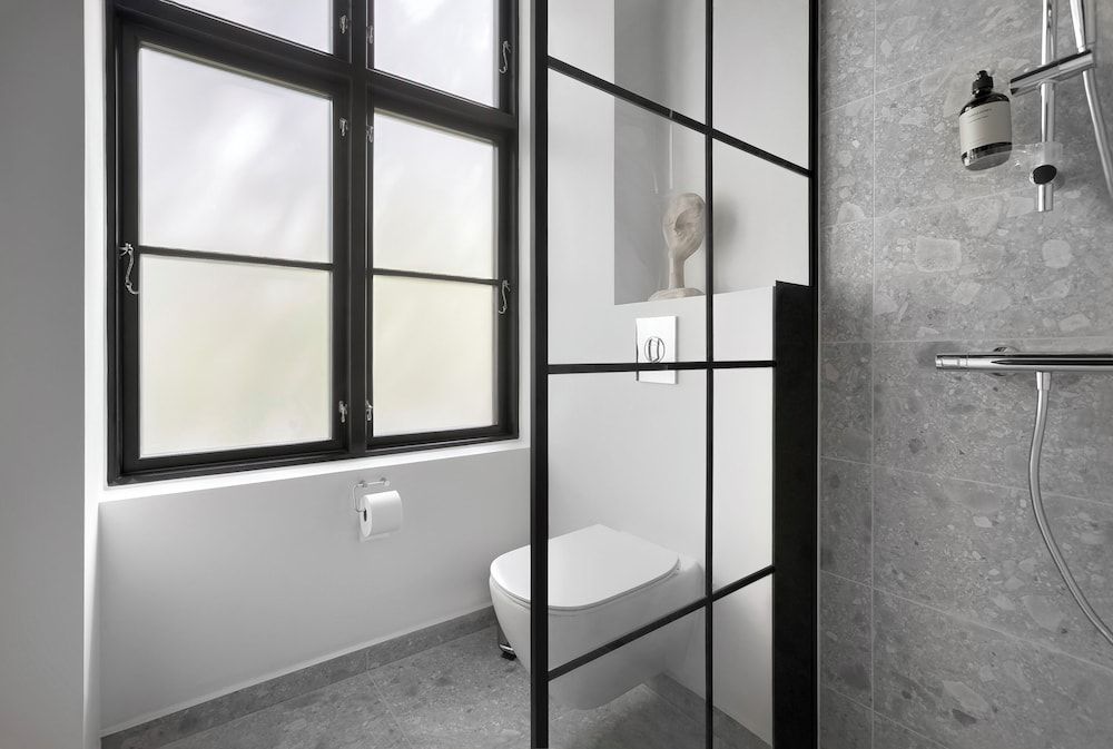 No.186 apartments by Daniel&Jacob's Design Apartment, Courtyard View 27