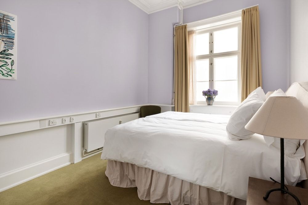 Royal Neighbors - 4 bedrooms - 2 bathrooms Luxury Apartment, City View 8