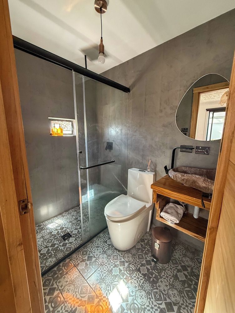 Rooms Classic Studio Suite, City View 8