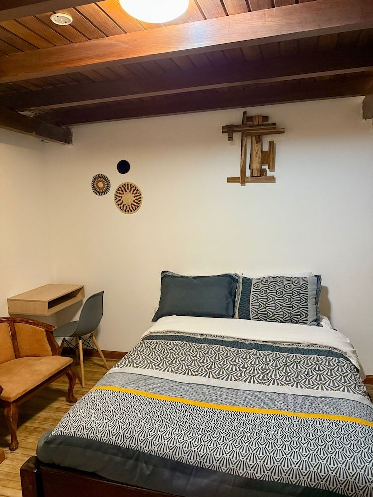 Rooms Classic Triple Room, Private Bathroom 4