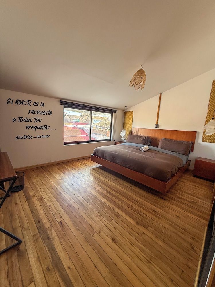 Rooms Classic Studio Suite, City View 3