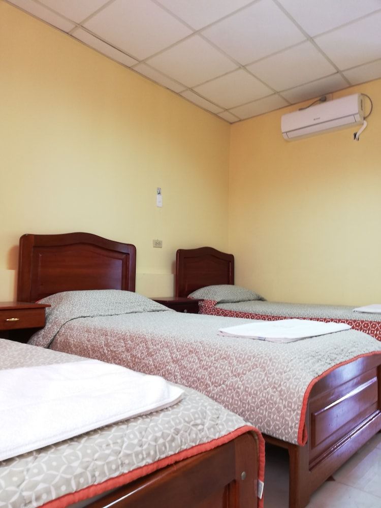 Hotel Unicornio Triple Room, 3 Twin Beds 9