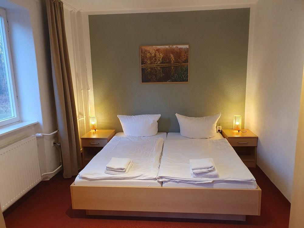 budget seezeit-resort am Werbellinsee Economy Double Room 5