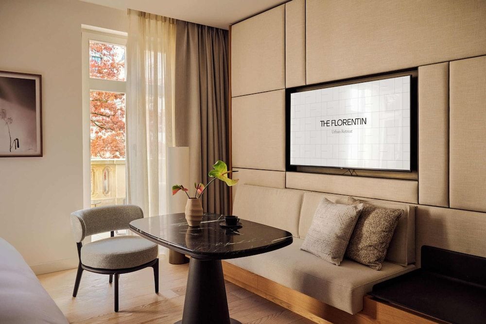 Deluxe Terrace Room