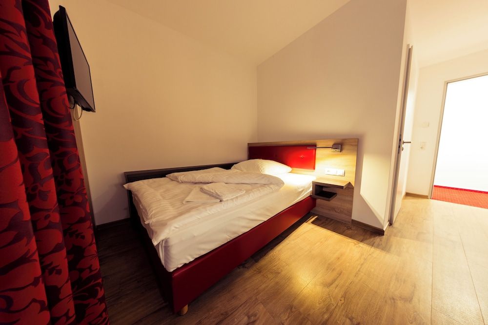 Standard Single Room, City View
