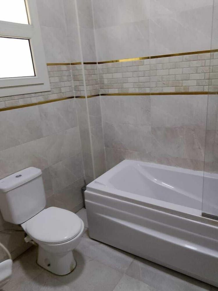 Enter Pyramids Inn Double Room, Balcony, Mountain View 3