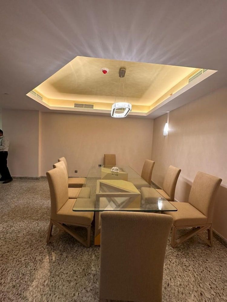Standard Suite, City View