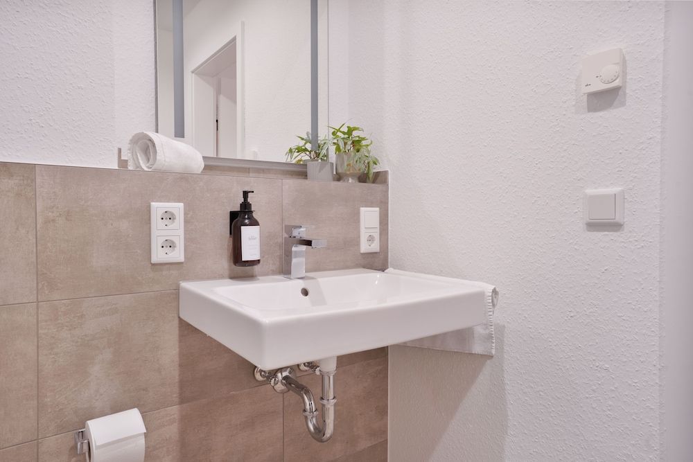 Premium Apartments I home2share Deluxe Apartment, Balcony 20