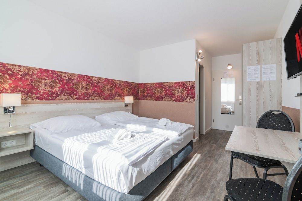 Hotel Café Galerie Comfort Double Room