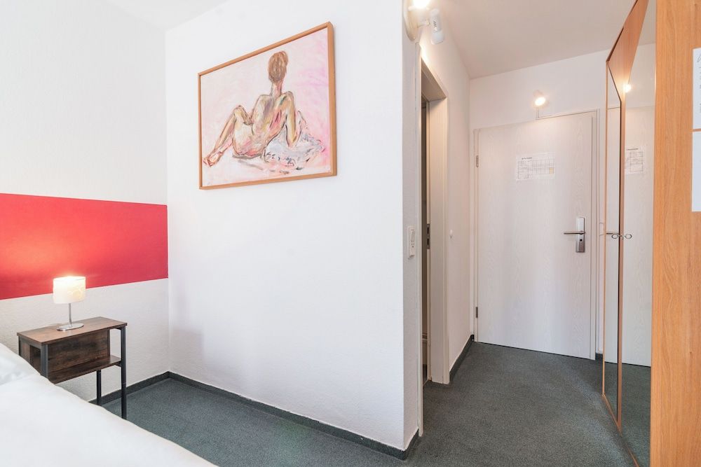 Hotel Café Galerie Basic Single Room 3