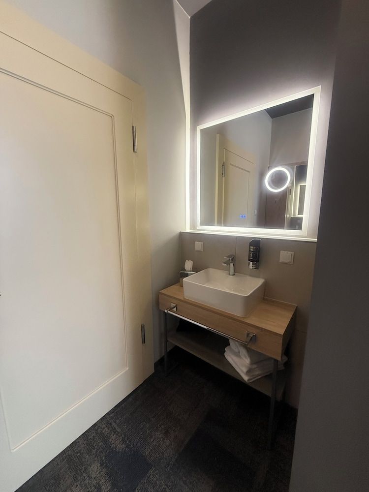 H24 Parkhotel Thale Classic Double Room 3