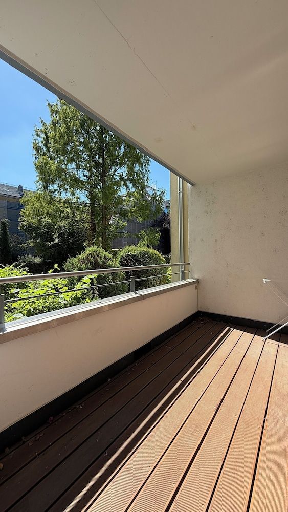 Three Bedroom Comfort Apartment Maintal Classic Apartment, Garden View 20