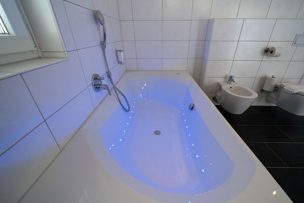 Bella Fino Hotel & Suites Executive Double Room, City View 14