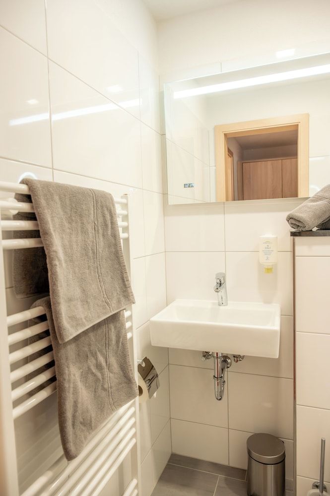 AaRa Hotel Comfort Double Room 4