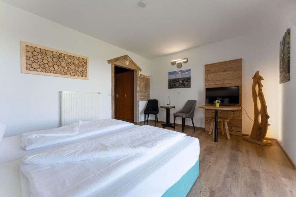 Classic Double Room, Hill View
