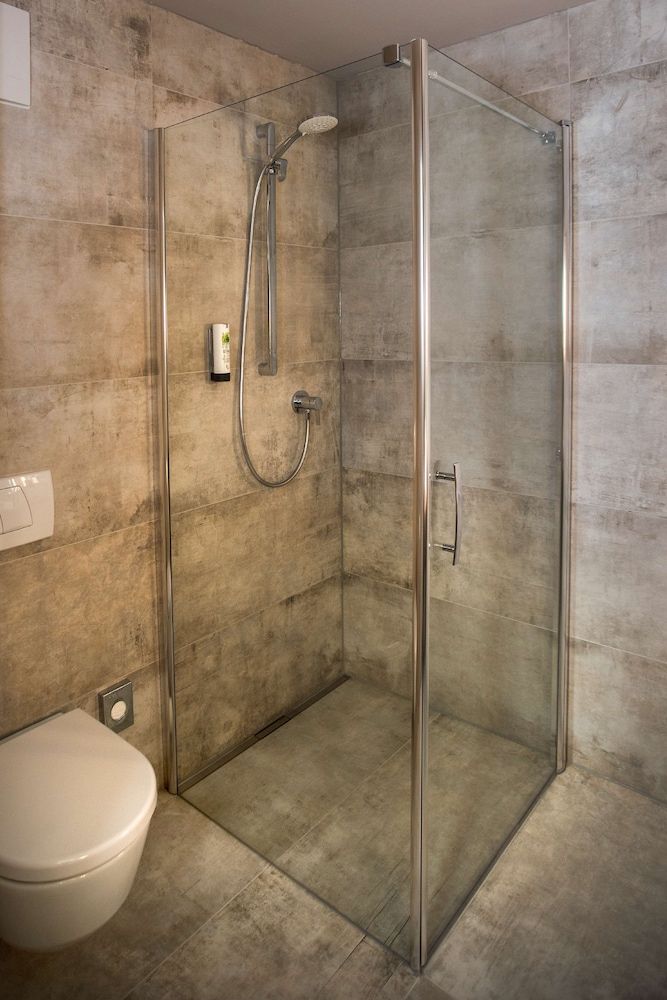 Arcadeon Business Room 7