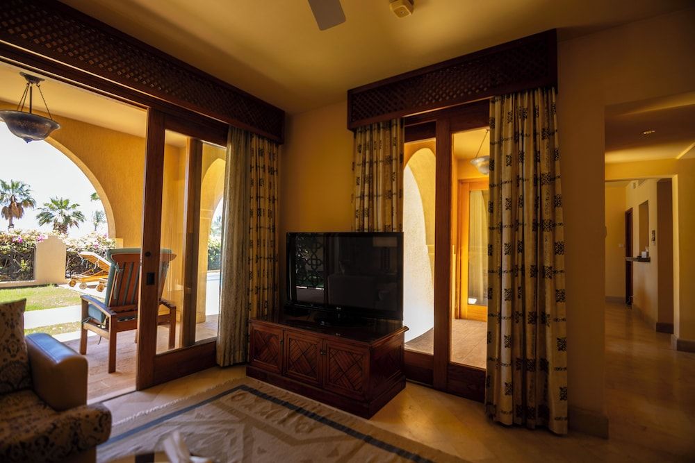 Four Seasons Resort Sharm El Sheikh Private Residential Villa & Chalet - Egypt Four-Bedroom Seaview & Pool Villa 20