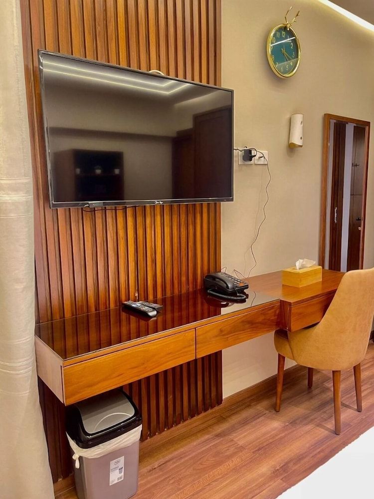 Sheraton ganna inn Luxury Studio 3