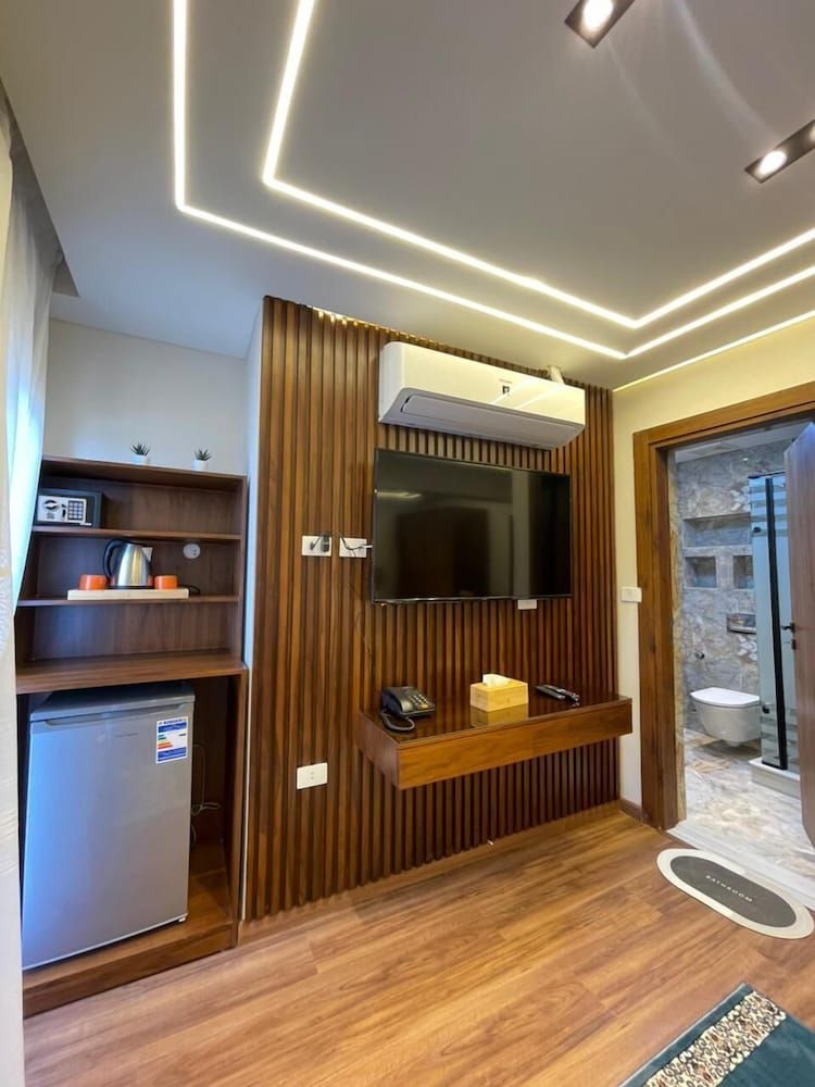 Sheraton ganna inn Deluxe Studio 4