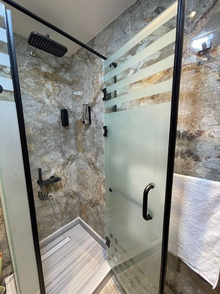 Sheraton ganna inn Deluxe Studio 10