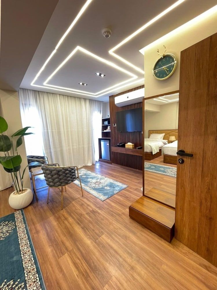 Sheraton ganna inn Deluxe Studio 6