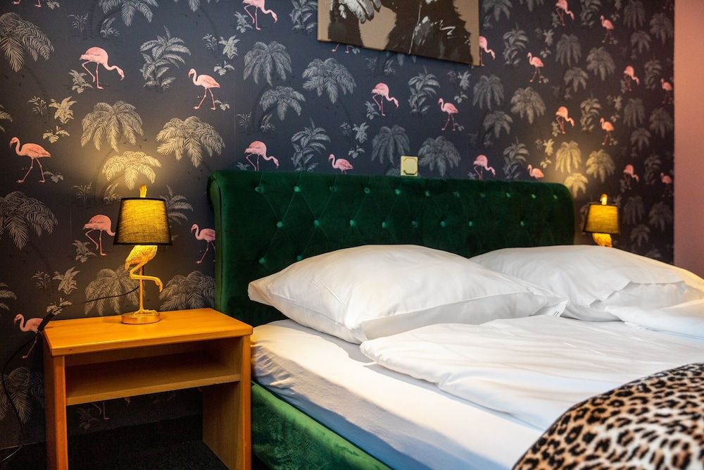 SmartHotel Flamingo self-check-in Deluxe Double Room, Patio 3