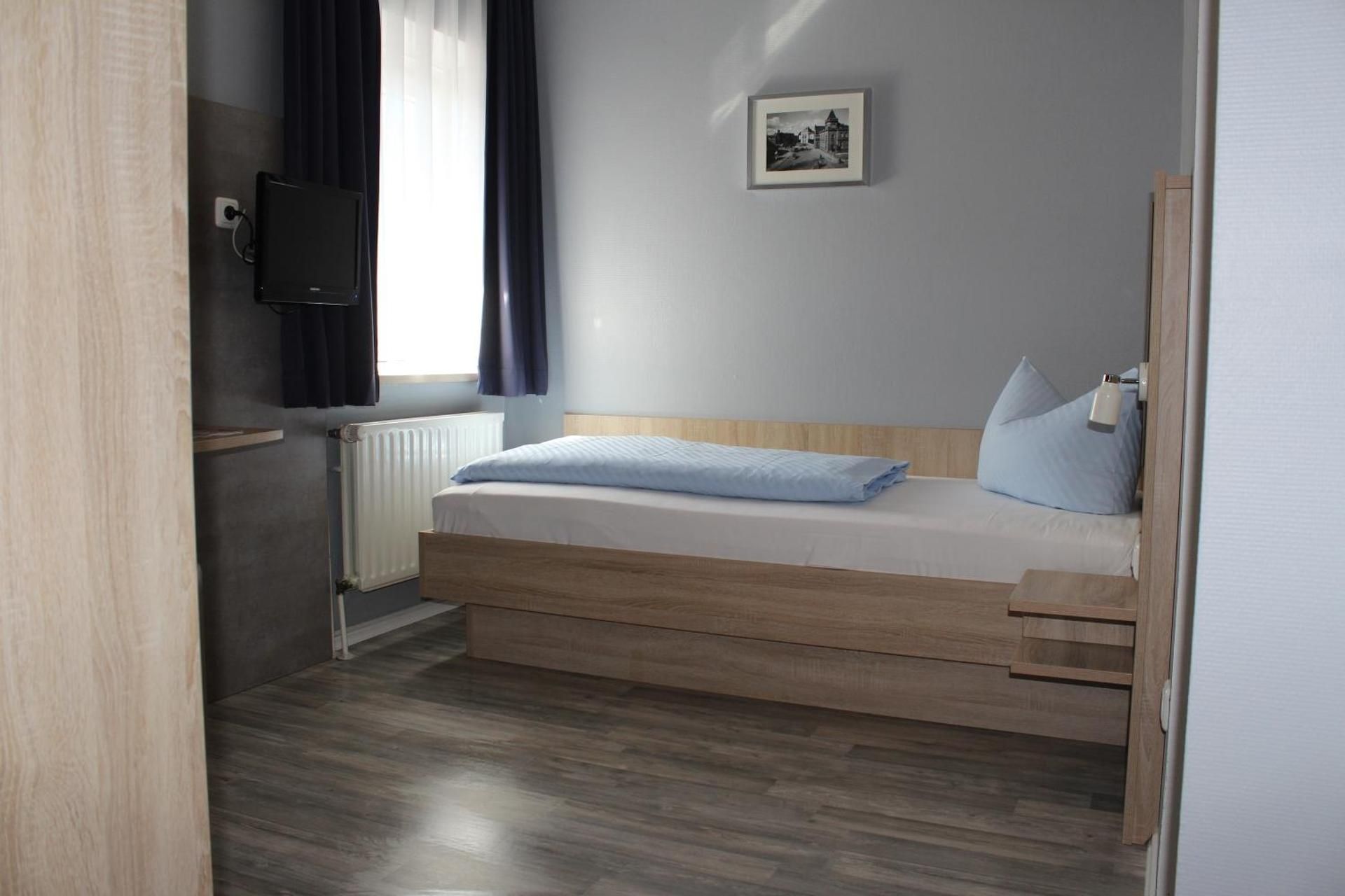 Hotel Rendsburg Single Room 2