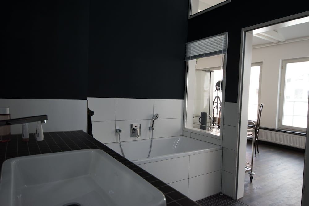 Weimar Central Artist Loft Loft, Balcony 32