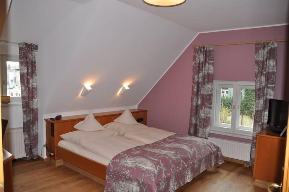 Hotel Fischerhaus Standard Double Room 3