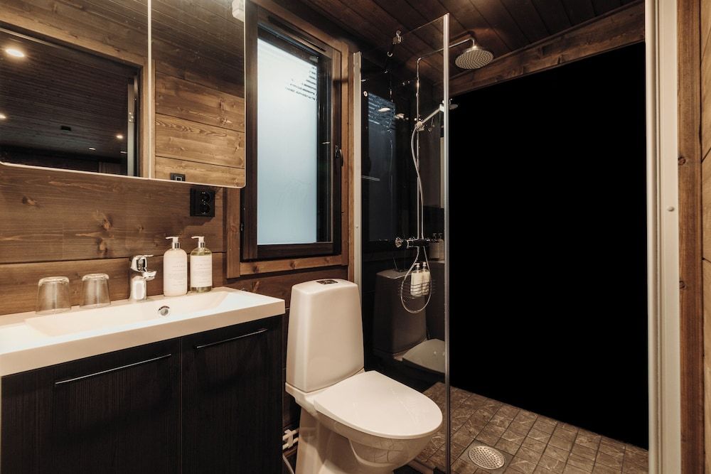 Arctic Panorama Resort Premier Chalet 5