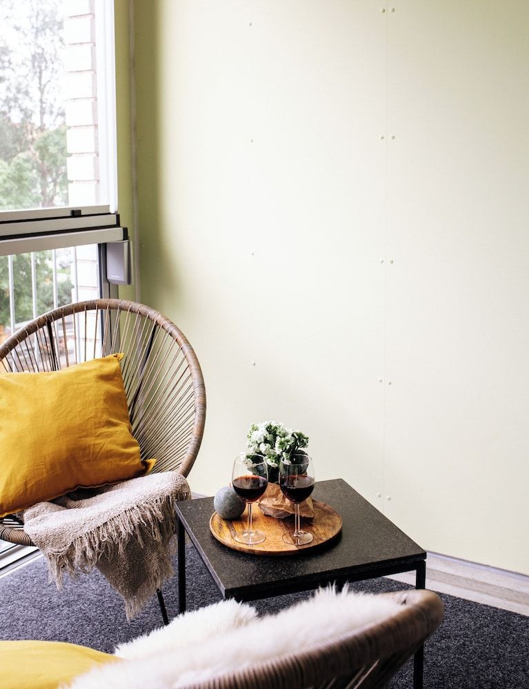 Vapari - Tampere Soccer Stadium by Come in! Standard Condo, 1 Queen Bed with Sofa bed, Non Smoking, Kitchen 7