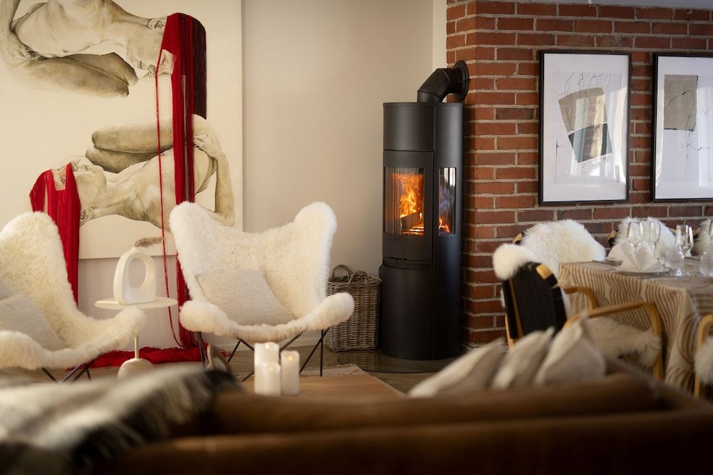 Aino Private Island Hotel Villa 7