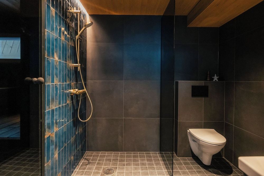 Lapland Glow Chalets Glow Spa Chalets with Jacuzzi 11