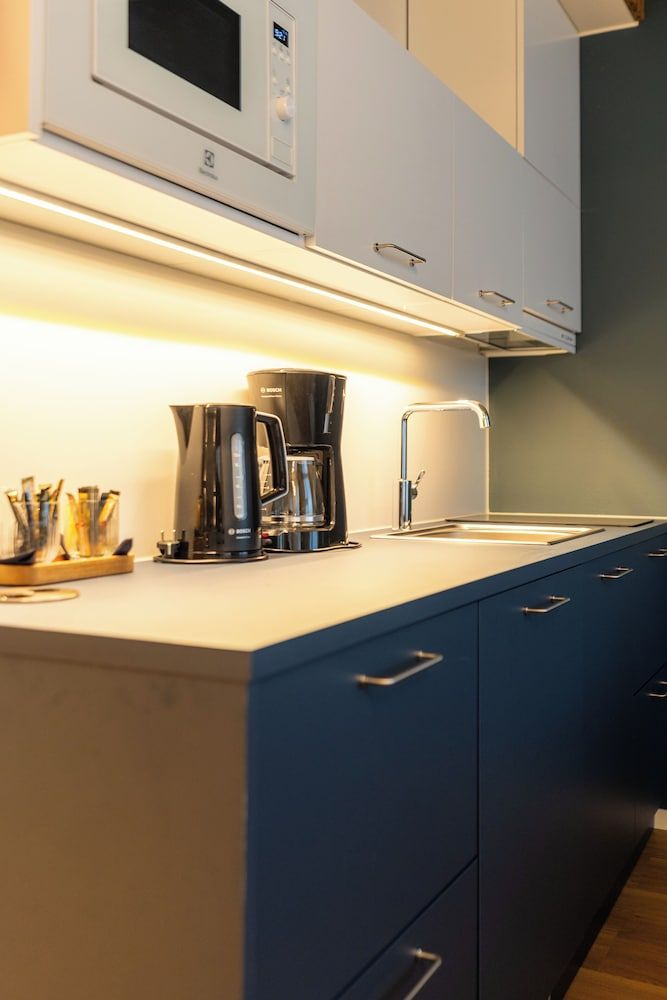 Postmaster Hotel Deluxe Double Room, City View 4