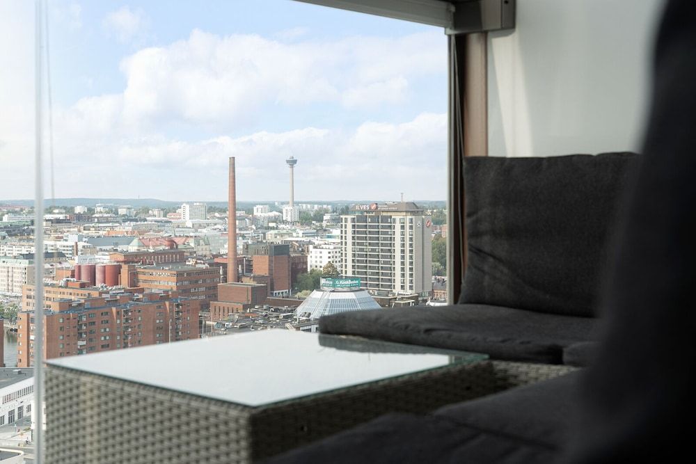 Wallesmanni - Nokia Arena by Come in Superior Triple Room, Balcony, City View 11