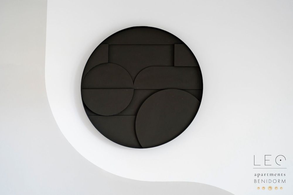 Sunset Cliffs Sea View Deluxe Apartment 7