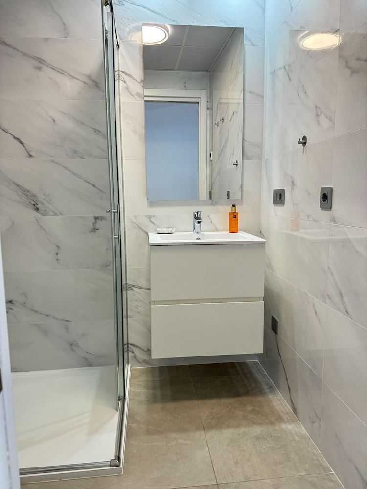 Sunset Cliffs Sea View Deluxe Apartment, Balcony, Beach View 15