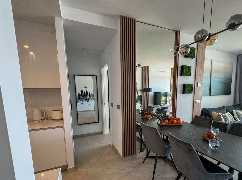 Sunset Cliffs Sea View Deluxe Apartment, Balcony, Beach View 4